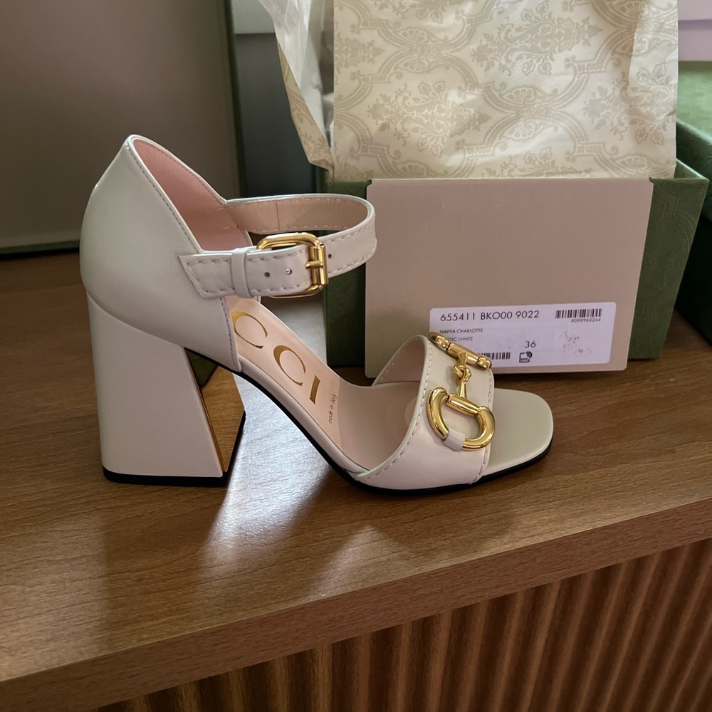 GUCCI Napa Charlotte Mystic White